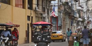 la reacción sobre la decisión de Biden de retirar a Cuba de la lista de países patrocinadores del terrorismo