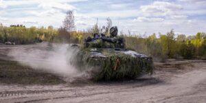 Destapan un caso de corrupción en la compra de armas de la OTAN, con ramificaciones en España