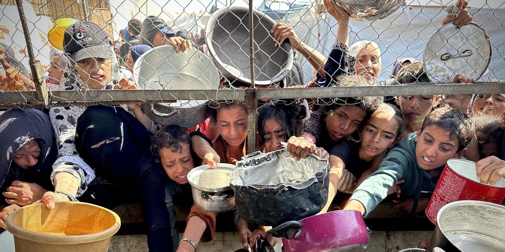Dimite por «principios humanitarios» el presidente de la empresa encargada del reparto de ayuda en Gaza