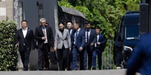 EE.UU. y China dan un primer paso hacia la desescalada en Ginebra