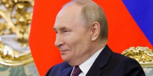 Rusia se convierte en el primer país en reconocer al gobierno talibán de Afganistán