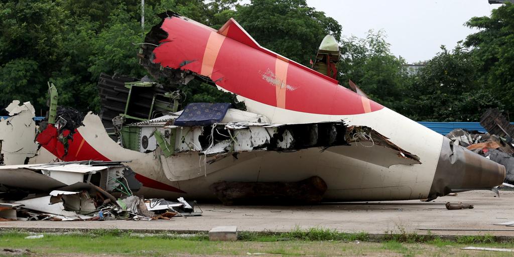 Un informe preliminar señala las causas del accidente de Air India en el que murieron 260 personas
