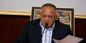 Diosdado Cabello amenaza a María Corina Machado tras la destrucción de la narcolancha y Washington responde