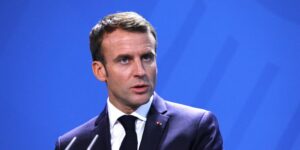 Los abogados de Sarkozy presionan a Macron para que le conceda el indulto