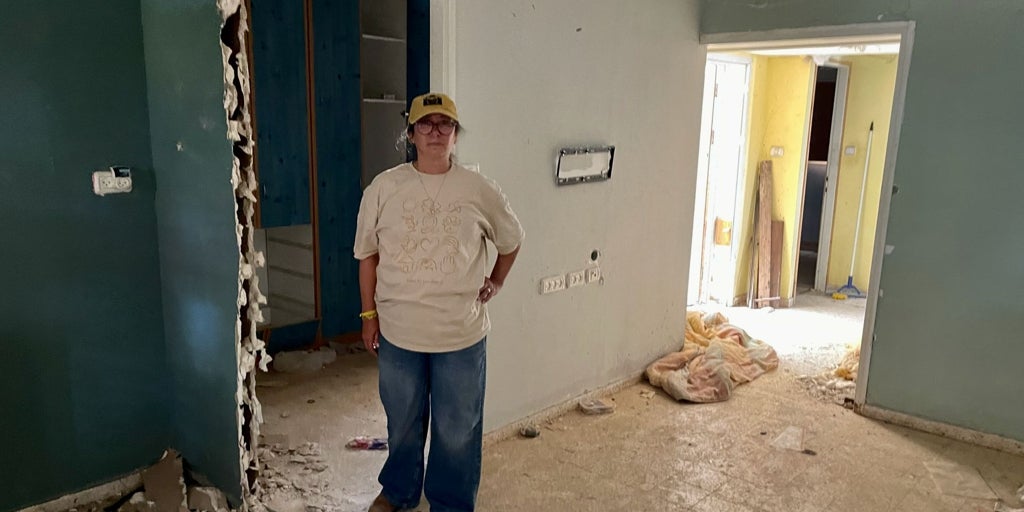 «El cadáver de mi marido sigue en Gaza»