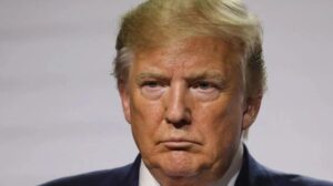 Trump contempla una intervención de EE. UU. junto a Arabia Saudí contra los hutíes