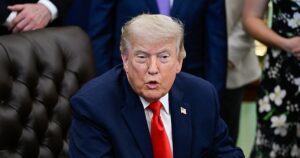 reacciones al cese de la guerra y última hora de Trump y el estrecho de Ormuz hoy