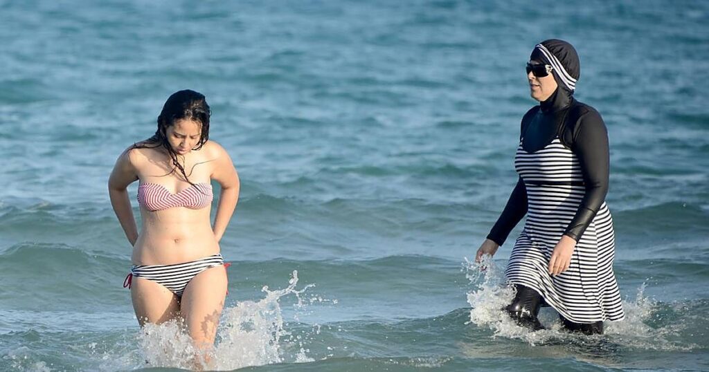 Un tribunal austriaco considera «discriminatoria» la prohibición del ‘burkini’ en un hotel de los Alpes