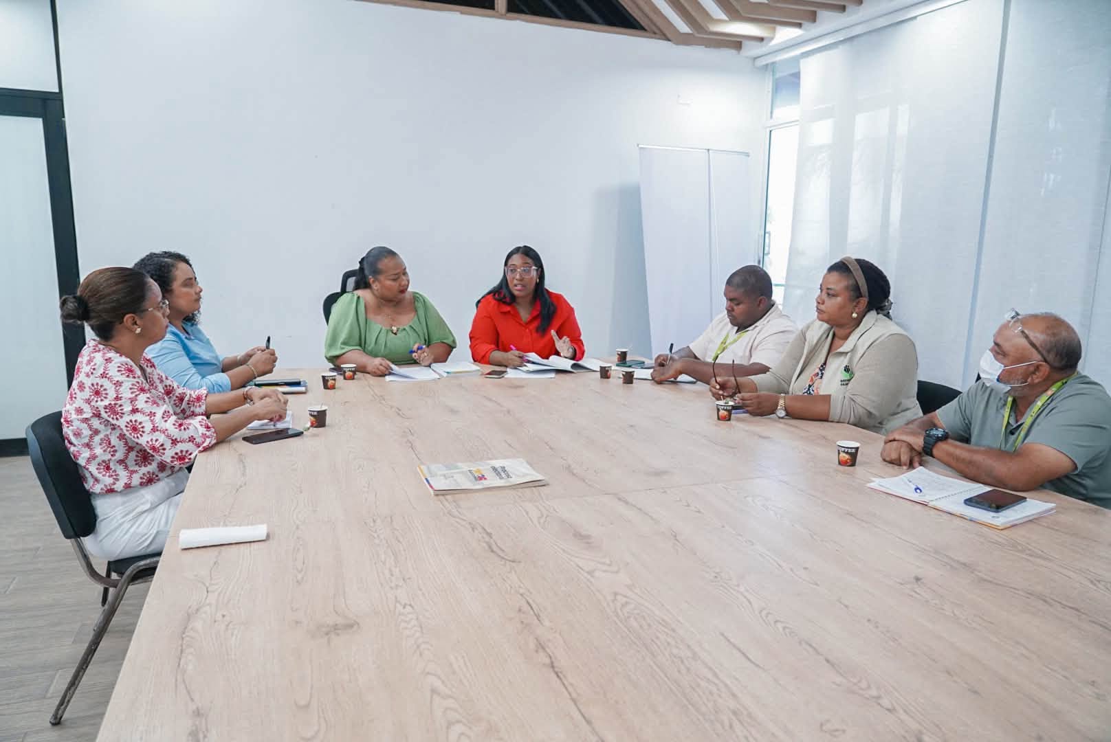Educación e ICBF articulan acciones por la niñez del Archipiélago