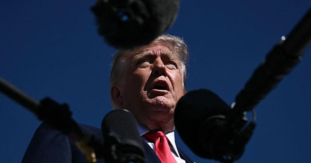 Trump tilda a Noruega de «país de mierda» por no otorgarle el Nobel de la Paz