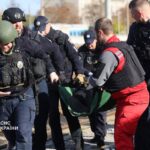 Al menos 13 muertos y una decena de heridos en un ataque ruso contra la estación de tren de Dnipro