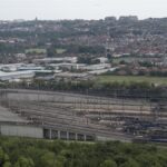 Al menos 19 heridos, cinco críticos, al colisionar un tren con un autobús a la entrada francesa del Eurotúnel