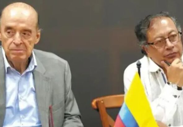 Álvaro Leyva toca la puerta de la justicia de EE. UU. con documentos y testigos contra Gustavo Petro