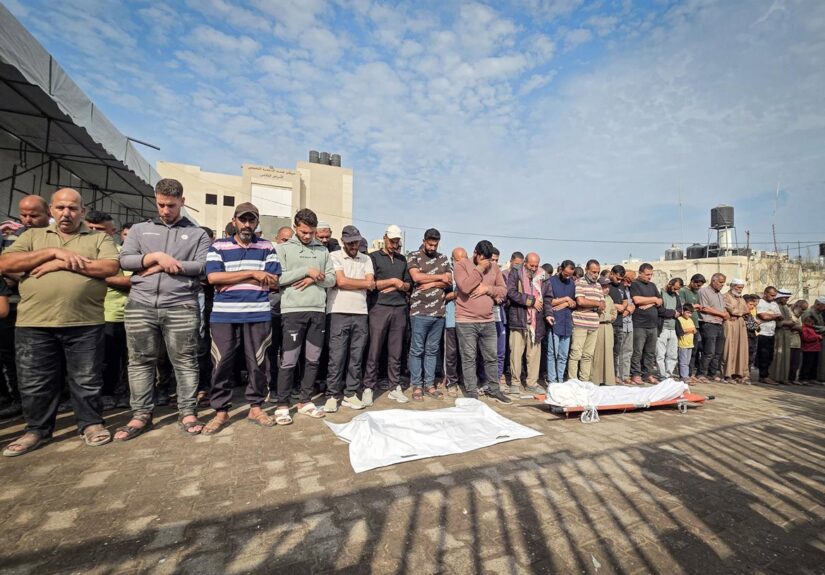 Ascienden a más de 1.560 los palestinos muertos por ataques de Israel contra Gaza pese al alto el fuego