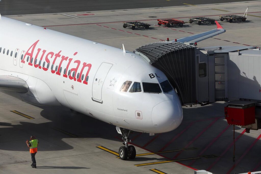 Austrian Airlines afirma que la inspección del vuelo desviado a Bulgaria por una «amenaza» no halló riesgos