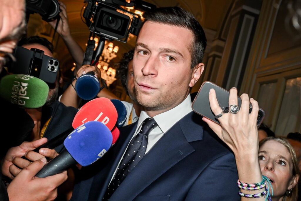 Bardella es reelegido presidente de la Agrupación Nacional de Le Pen