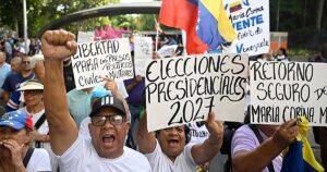«Bienvenida la próxima presidenta real de este país»