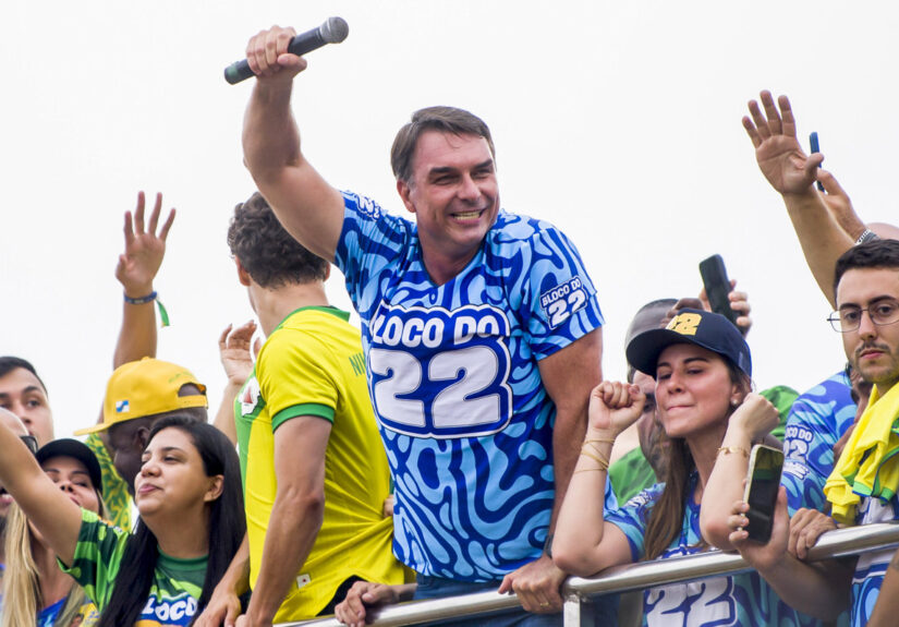 Bolsonaro se impone a Lula en las presidenciales de Brasil con un 14,57% escrutado