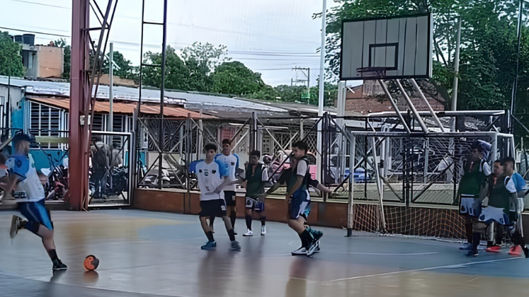 Chapinero le apuesta al deporte con tres campeonatos de fútbol amateur