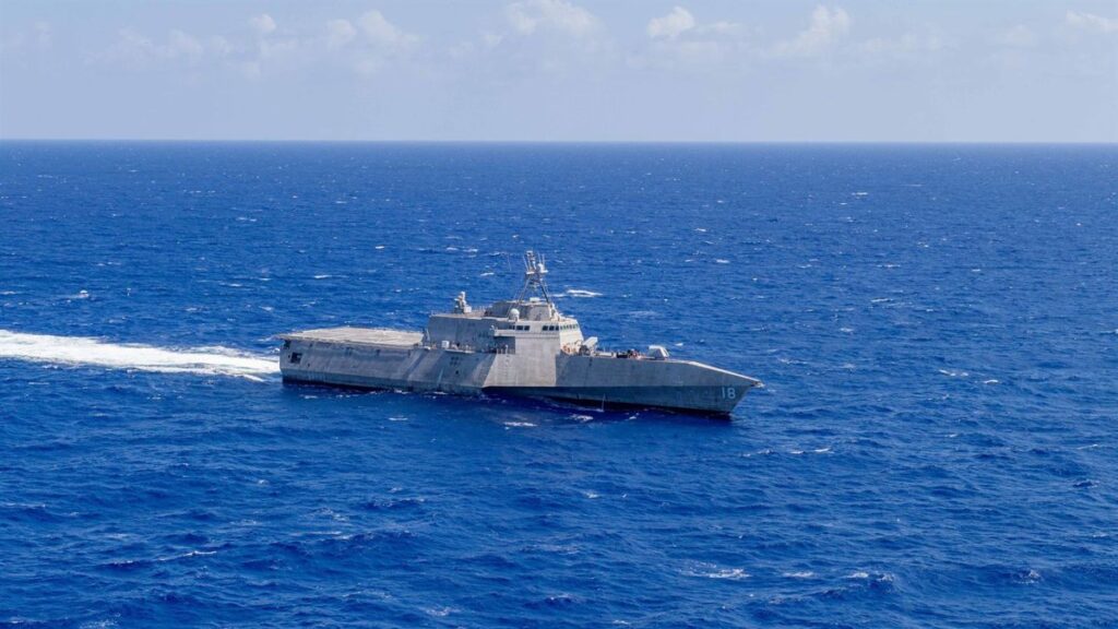 China envía fuerzas para vigilar un buque de guerra de EEUU tras una «incursión ilegal» cerca de las islas Spratly