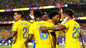 Colombia se mantiene en el once del Ranking FIFA que domina el campeón España