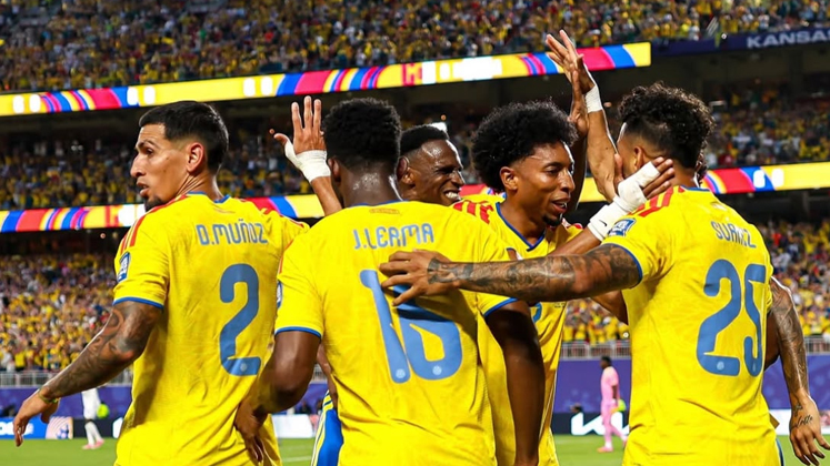 Colombia se mantiene en el once del Ranking FIFA que domina el campeón España