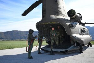Cuatro militares italianos muertos y once heridos al estrellarse en Bosnia un helicóptero de la EUFOR