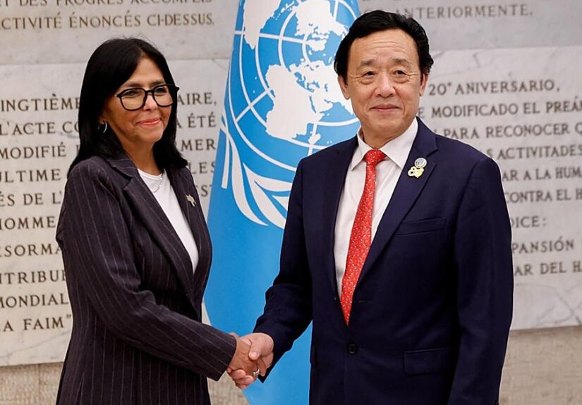 Delcy Rodríguez empieza su legitimación internacional en un foro de la ONU en Roma