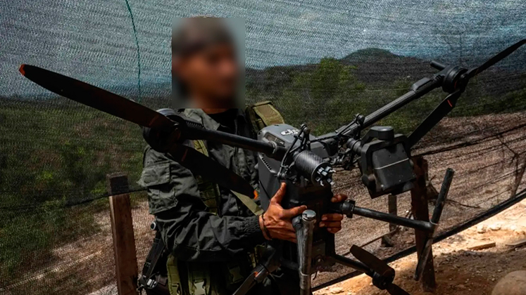 Drones gigantes, explosivos y antenas Starlink, así evoluciona la guerra en el Catatumbo