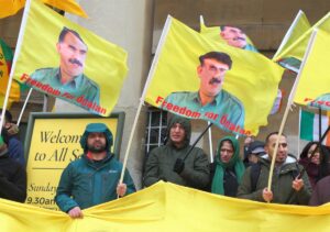 El PKK anuncia que completó la retirada de sus fuerzas de Turquía