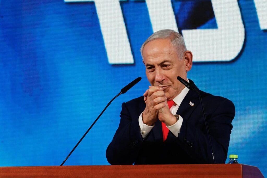 El bloque de Netanyahu toma ventaja en Israel con el 55% escrutado y se sitúa con 56 escaños frente a los 49 opositores