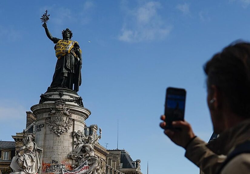 El miedo a nuevos disturbios amenaza al turismo en París