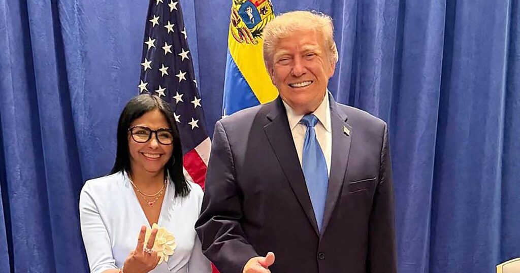 El regreso de María Corina pone a prueba la apuesta de Trump por Delcy