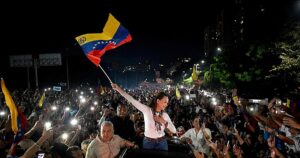 El regreso de María Corina, un balón de oxígeno para Trump y los republicanos con el voto hispano