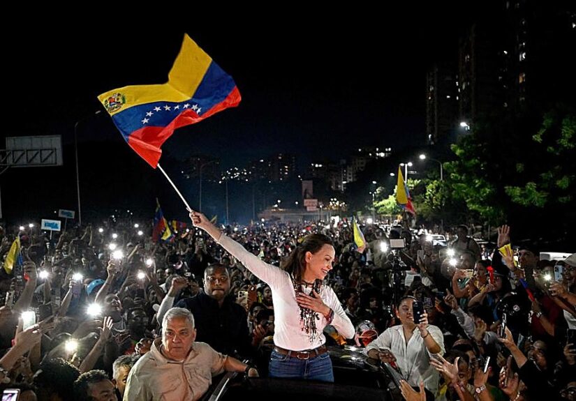 El regreso de María Corina, un balón de oxígeno para Trump y los republicanos con el voto hispano