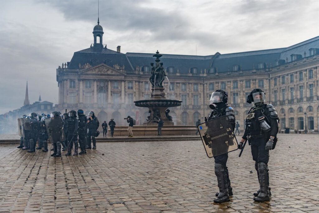 En prisión 33 de los detenidos por altercados en las manifestaciones del pasado fin de semana en Francia