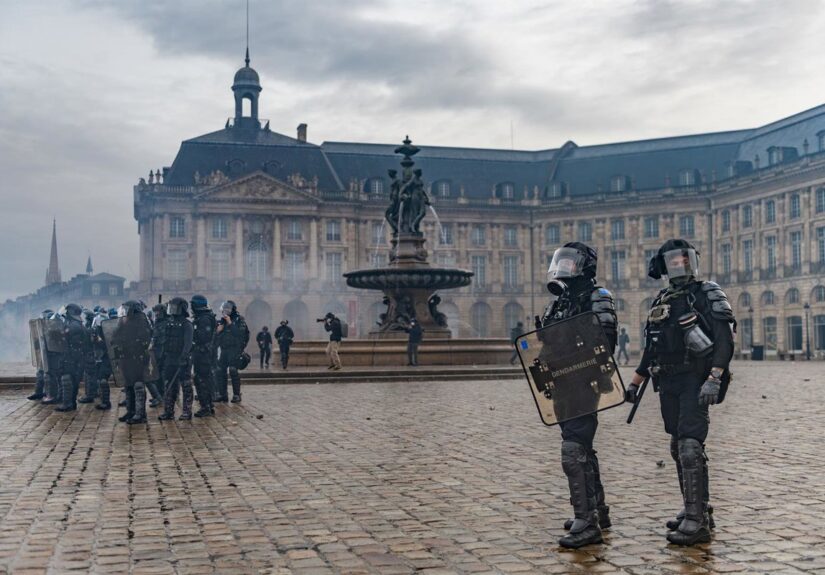 En prisión 33 de los detenidos por altercados en las manifestaciones del pasado fin de semana en Francia