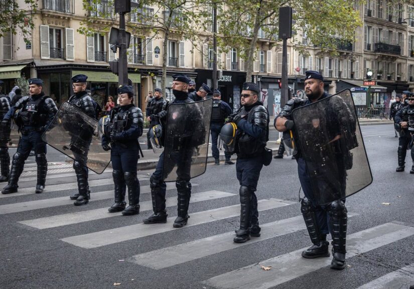 Francia refuerza la seguridad ante una nueva jornada de protestas con prohibiciones y cambios de recorrido