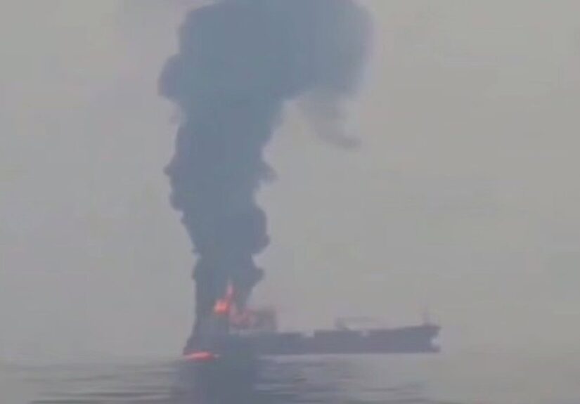 Irán informa de una nueva explosión en un petrolero incendiados tras el impacto con una mina en Ormuz