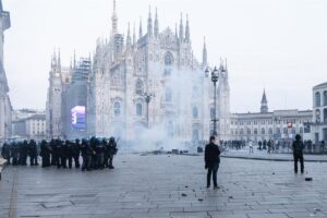 Italia desplegará 500 militares en Milán tras los disturbios del fin de semana