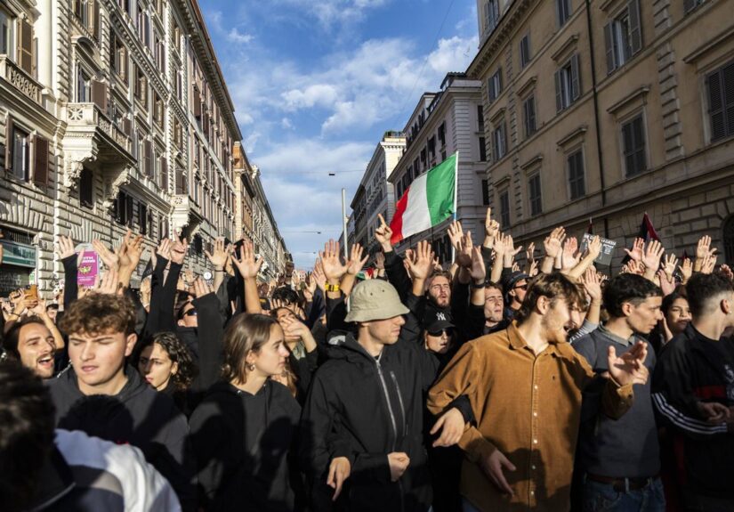 Italia vive su segundo fin de semana consecutivo de protestas multitudinarias del Movimiento 17 de Octubre