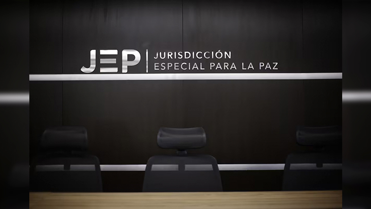 JEP imputa crímenes de guerra y de lesa humanidad a nueve exjefes de las Farc