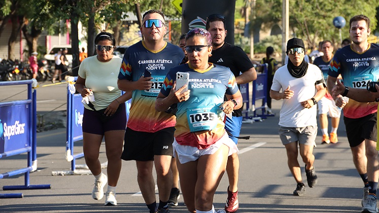 La carrera Atlética de la Clínica Norte le puso temple a la salud