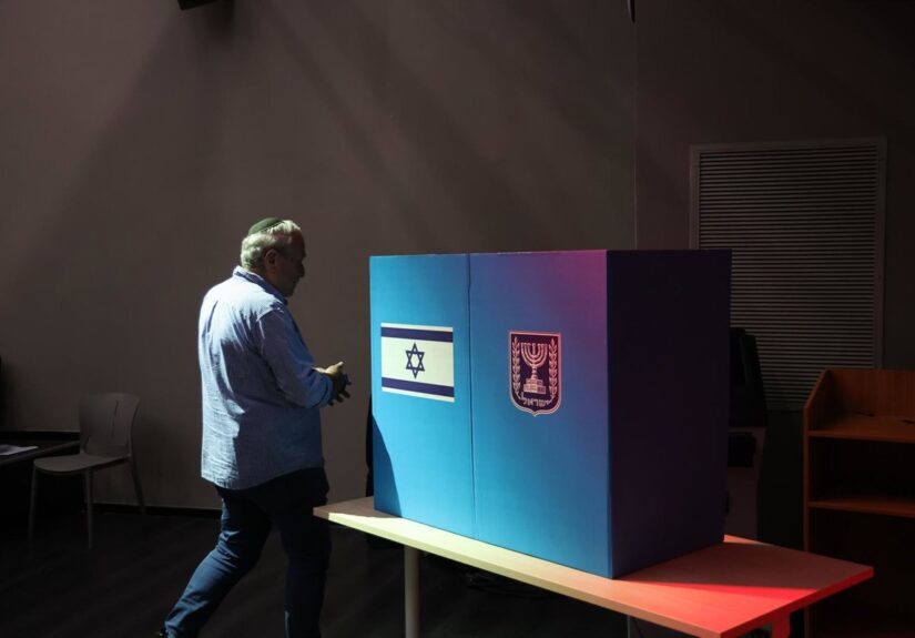 La participación en las elecciones de Israel supera el 31% a mediodía, la mayor a esta hora desde 1977