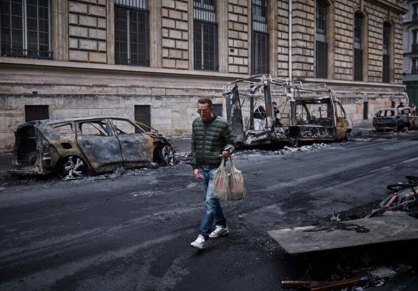 La prefectura de París prolonga hasta el lunes el toque de queda en zonas del centro de la capital