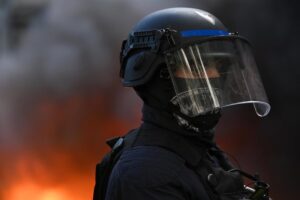 Los estudiantes mantienen la presión sobre el Gobierno francés tras nuevas y multidudinarias protestas en todo el país