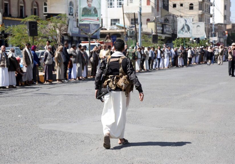 Los hutíes anuncian un ataque contra el «cuartel general» de las fuerzas saudíes en Yemen