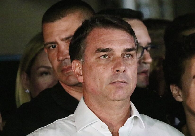Marco Rubio niega que EEUU facilitase «directamente» la salida de Flávio Bolsonaro de Brasil