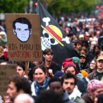 Mélenchon emplaza a Macron a «ceder» porque de lo contrario «no le quedará más remedio que dimitir»