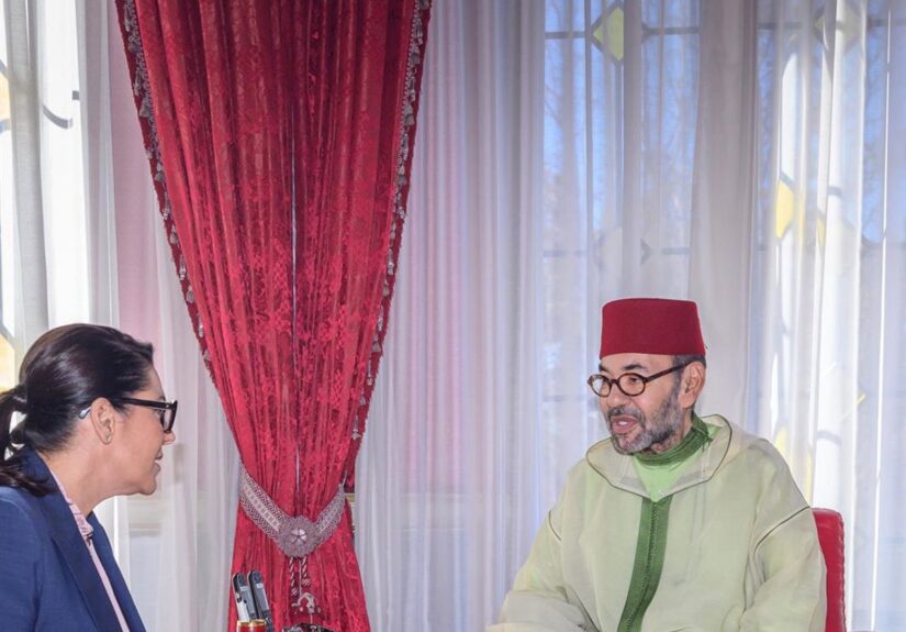 Mohamed VI toma juramento al nuevo gobierno de la primera ministra Fátima el Mansuri